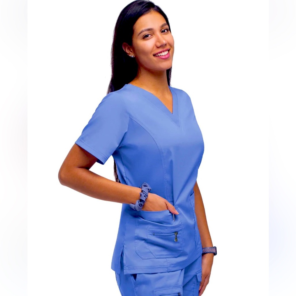 ADAR Scrubs V Neck - Tailored Fit